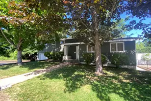 8 Commodore St, Norwich, CT 06360 - Photo 38