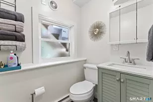 18 Old Black Point Rd, East Lyme, CT 06357 - Photo 30