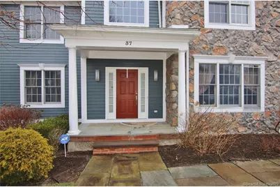 37 West Rock Trail, Stamford, CT 06902 - Photo 2