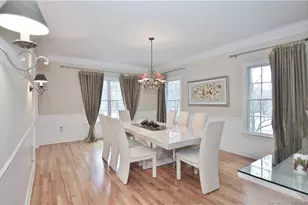 37 W Rock Trail, Stamford, CT 06902 - Photo 6