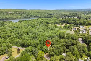 136 Reservoir Rd, Berlin, CT 06037 - Photo 4