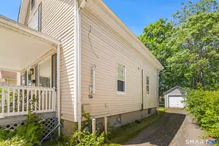 17 Whitney St, East Hartford, CT 06118 - Photo 20