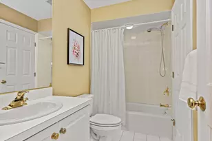 180 Turn of River Rd, Stamford, CT 06905 - Photo 28