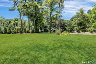 104 Nutmeg Ln, Stamford, CT 06905 - Photo 6