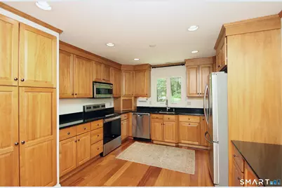 10 Old Village Lane, Farmington, CT 06085 - Photo 14