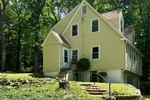 19 Old Town Rd, Shelton, CT 06484 - Photo 2