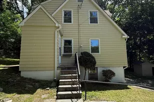 19 Old Town Rd, Shelton, CT 06484 - Photo 4