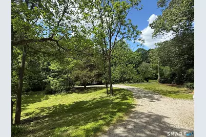 19 Old Town Road, Shelton, CT 06484 - Photo 32