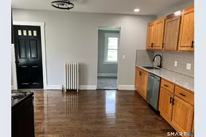 17 Lilac Street, Manchester, CT 06040 - Photo 6