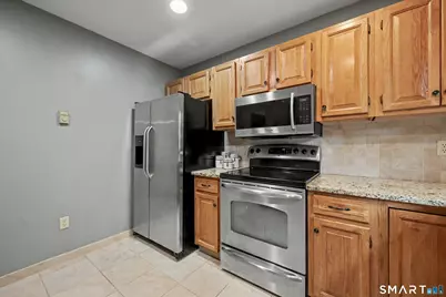 8 Apple Blossom Lane, Danbury, CT 06811 - Photo 18