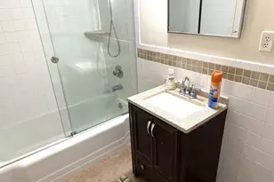 80 Cartright St, Bridgeport, CT 06604 - Photo 10