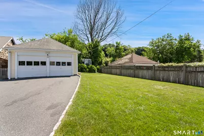 41 Town Hill Avenue, Danbury, CT 06810 - Photo 4