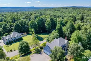 1 Angelas Way, Burlington, CT 06013 - Photo 2