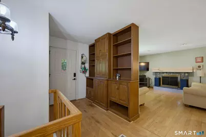 10 Glenwood Terrace, Cromwell, CT 06416 - Photo 4