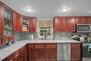 623 N Main St, Killingly, CT 06239 - Photo 10