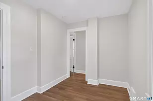 38 White St, Bridgeport, CT 06610 - Photo 26