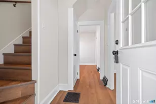 38 White St, Bridgeport, CT 06610 - Photo 6