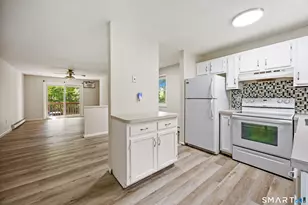 23 Hart Pl, Plainville, CT 06062 - Photo 10