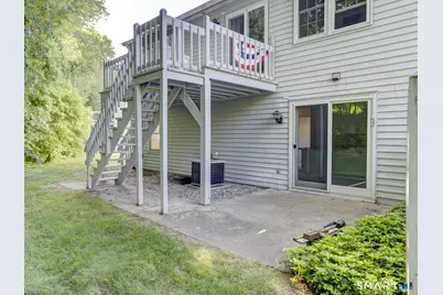 84 Founders Village #84, Clinton, CT 06413 - Photo 6