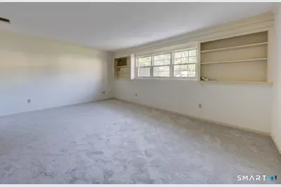 84 Founders Village #84, Clinton, CT 06413 - Photo 12