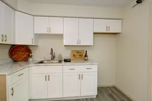 84 Founders Village, Clinton, CT 06413 - Photo 28