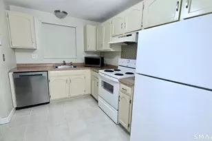 21 Amato Dr, South Windsor, CT 06074 - Photo 4