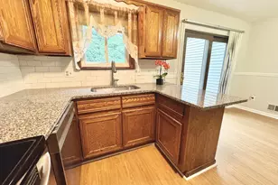 1 Horizon Dr, Norwalk, CT 06854 - Photo 6