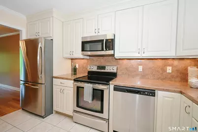 201 Pierremount Avenue #D, New Britain, CT 06051 - Photo 18