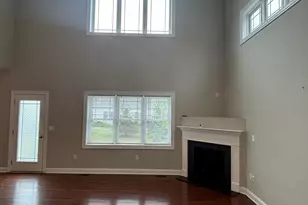 11 Bleeker Cir, North Haven, CT 06473 - Photo 8