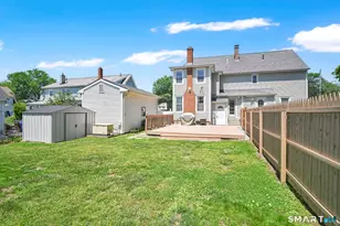 107 Washington Cir, West Hartford, CT 06119 - Photo 4