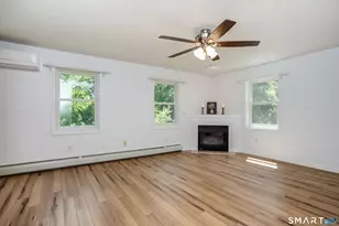 10 Scherer Ln, Windsor, CT 06095 - Photo 2