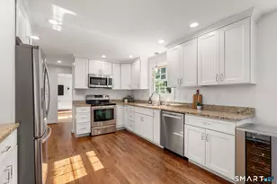 187 Merline Rd, Vernon, CT 06066 - Photo 4