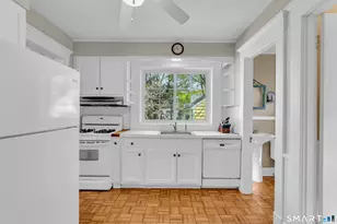 27 Ardmore St, Hamden, CT 06517 - Photo 16