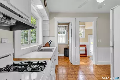 27 Ardmore Street, Hamden, CT 06517 - Photo 18
