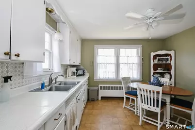 610 Middle Turnpike West, Manchester, CT 06040 - Photo 10