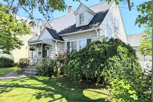 50 Union St, Shelton, CT 06484 - Photo 2