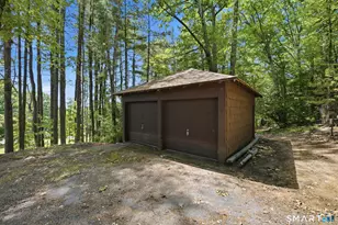 31 Higley Rd, Granby, CT 06090 - Photo 38