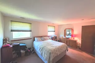 25 Robin Brook Dr, Newington, CT 06111 - Photo 20