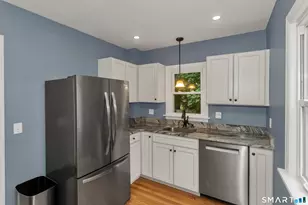 39 Highland Ave, East Windsor, CT 06016 - Photo 10