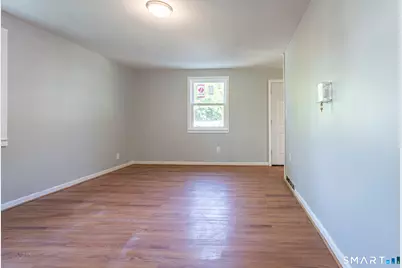 163-165 Woodlawn Circle, East Hartford, CT 06108 - Photo 6