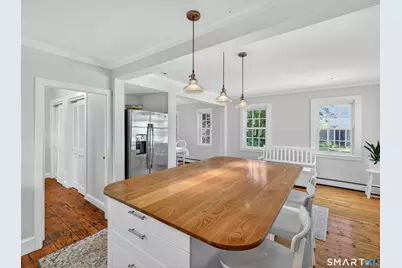36 Pearl Street, Groton, CT 06355 - Photo 12