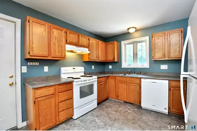 17 Irene Avenue, Waterbury, CT 06705 - Photo 8