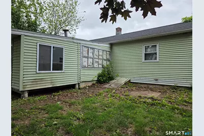 60 Charles Street, Meriden, CT 06451 - Photo 16