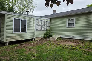 60 Charles St, Meriden, CT 06451 - Photo 16