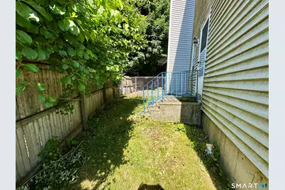 49 Whitworth Street, Enfield, CT 06082 - Photo 18
