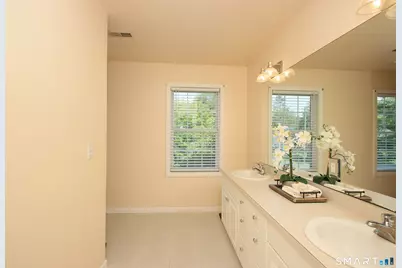 4 Meadow Road, Newtown, CT 06470 - Photo 24