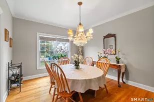 34 River Highlands Dr, Milford, CT 06461 - Photo 4