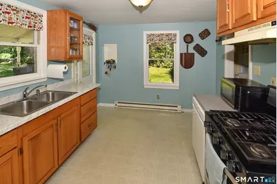 4 Bingham Road, Canterbury, CT 06331 - Photo 8
