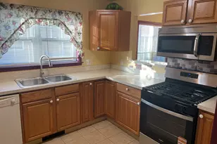 11 Button St, New Haven, CT 06519 - Photo 6