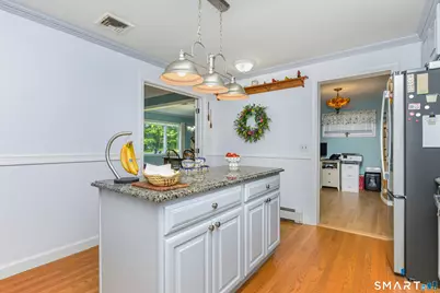 435 West Shepard Avenue, Hamden, CT 06514 - Photo 12